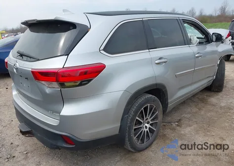 2018 Toyota Highlander Se из США, поврежденный, VIN 5TDJZRFH3JS903348